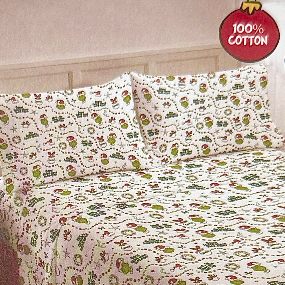 The Grinch Flannel Full Bed Sheet Set